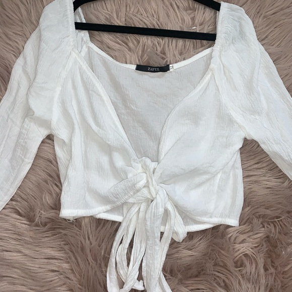 White Tie Top - Picture 2 of 3